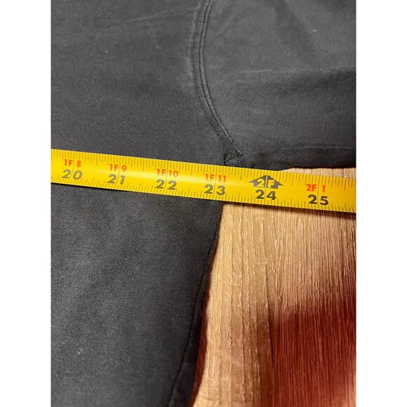 University of Wisconsin Badgers Black Vintage NCAA TShirt Large - Picture 3 of 4